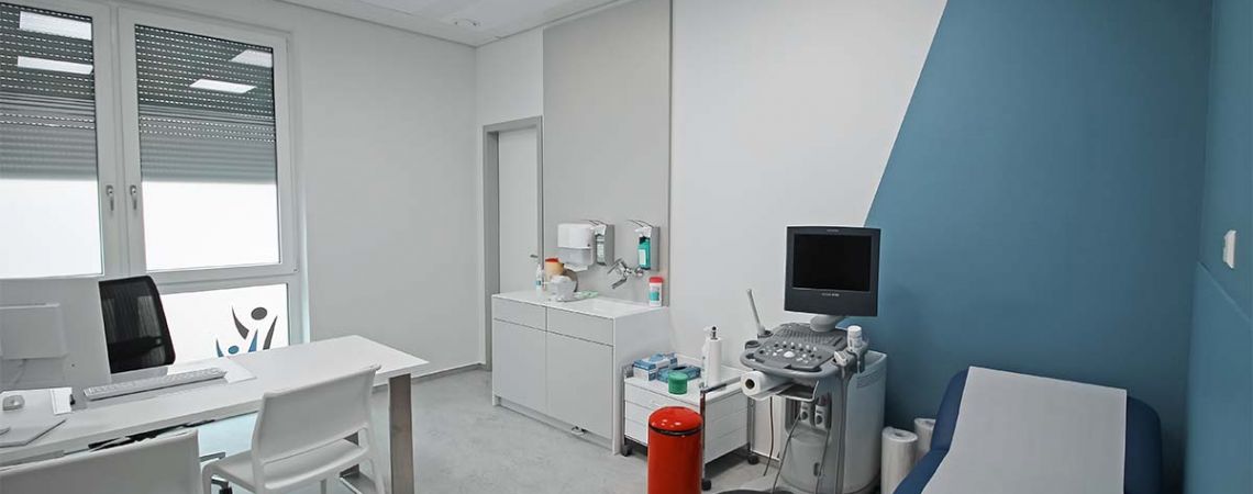 Patientenbehandlungszimmer Lübeck Sprechzimmer UZL